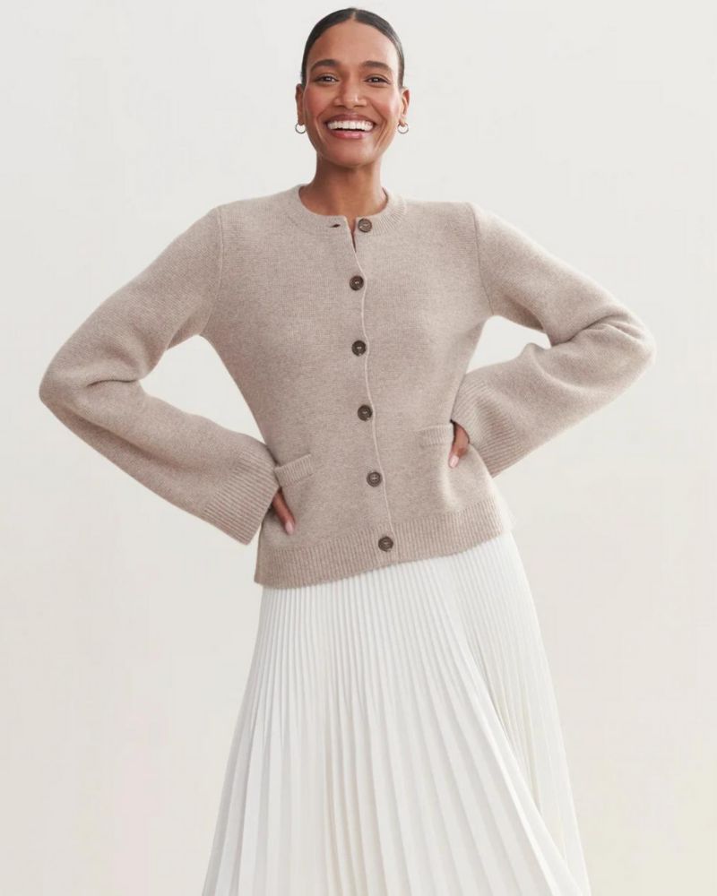 Street-wave Cardigan For Women Ultra-Soft Knit Cozy Comfort And Stylish Everyday Wear