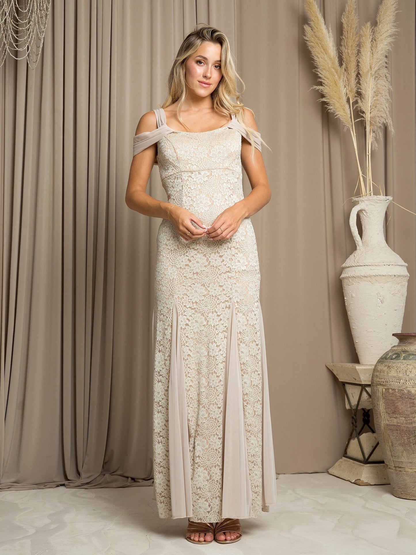 Street-Wave Burgundy Glitter Lace Evening Dress Cold Shoulder For Women