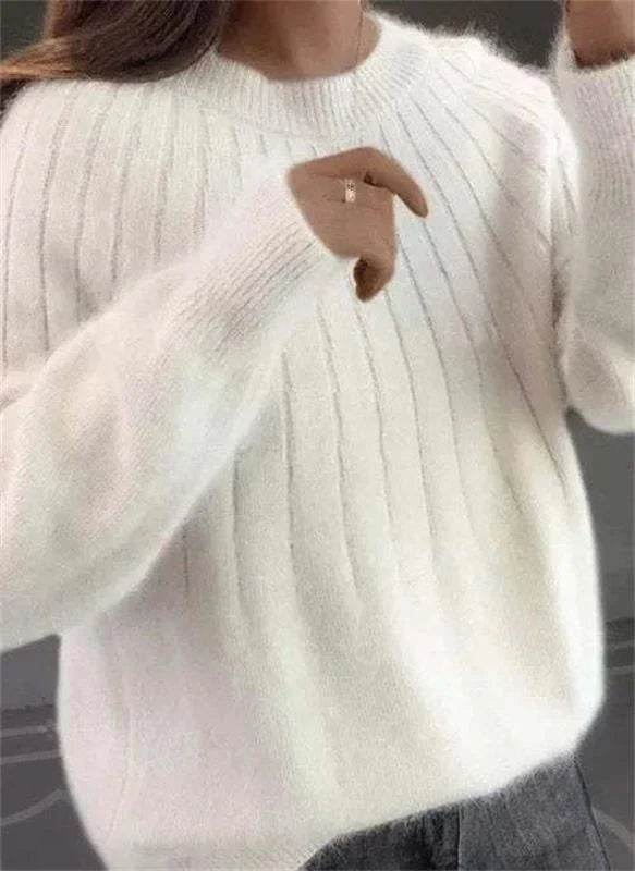 Street-Wave Cozy Dollie Cashmere Sweater for Women - Soft Warm Easy-Care Knit Top