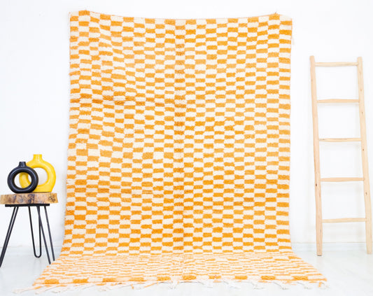 Beccha Moroccan Checkered Rug 5'5" x 8'5" - Street-Wave