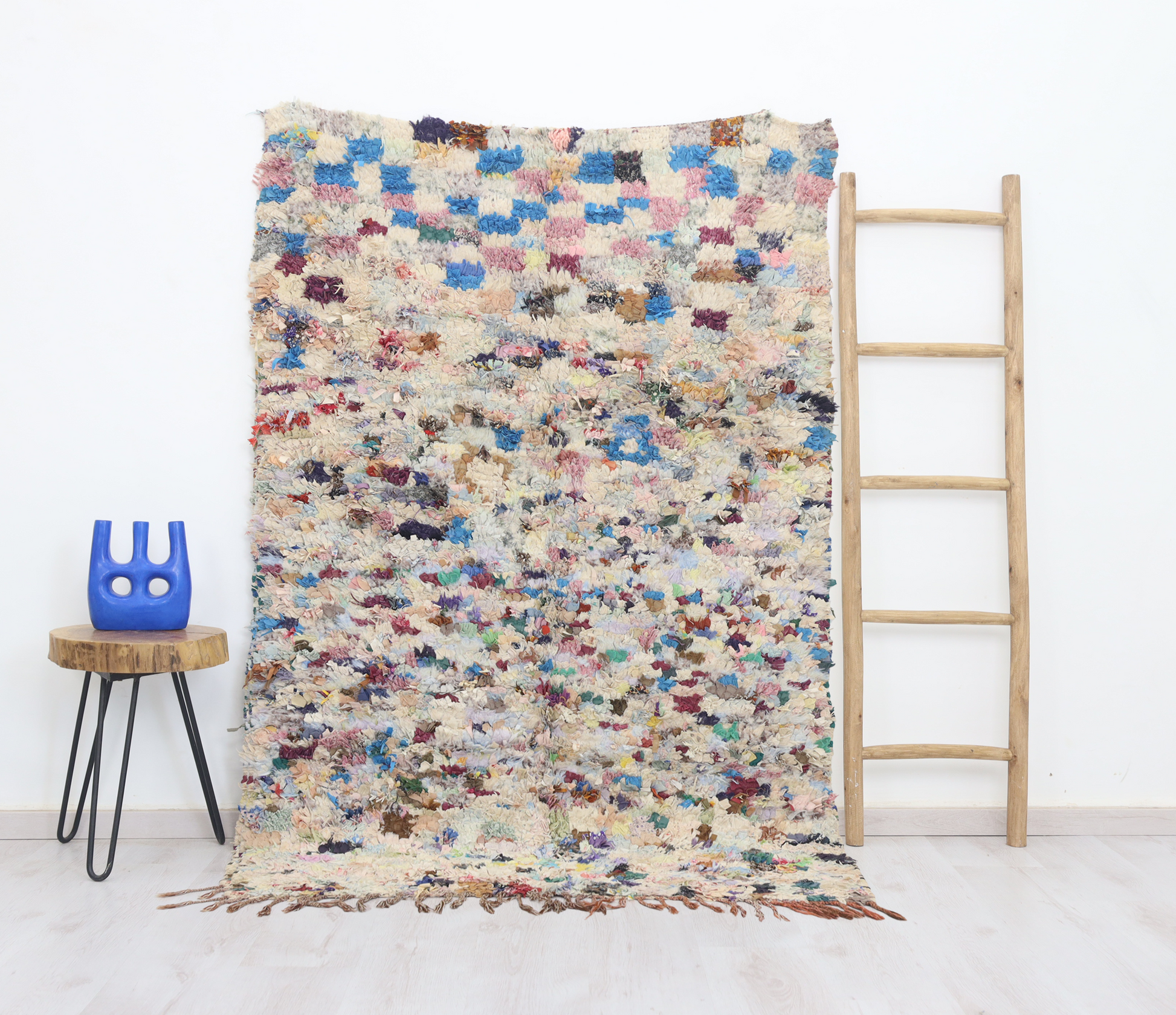 Almas Moroccan Rug 4'1" x 6'3" - Street-Wave