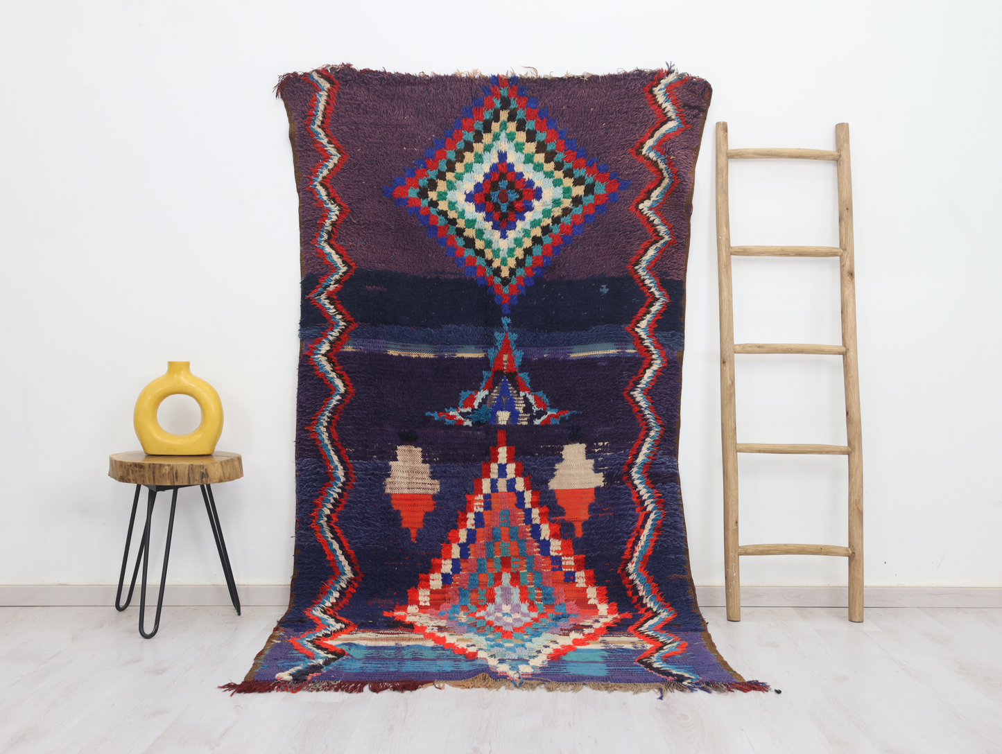 Izuran Moroccan Rug 3'9" x 7'5" - Street-Wave