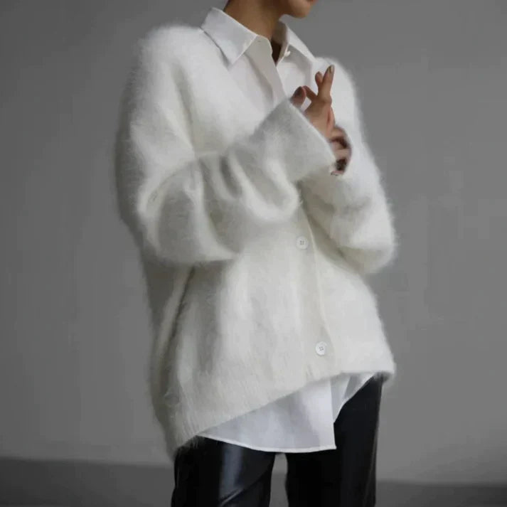 Street-Wave Cashmere Cardigan For Women Soft Cozy Luxury Knitwear With Elegant Fit And Durable Comfort