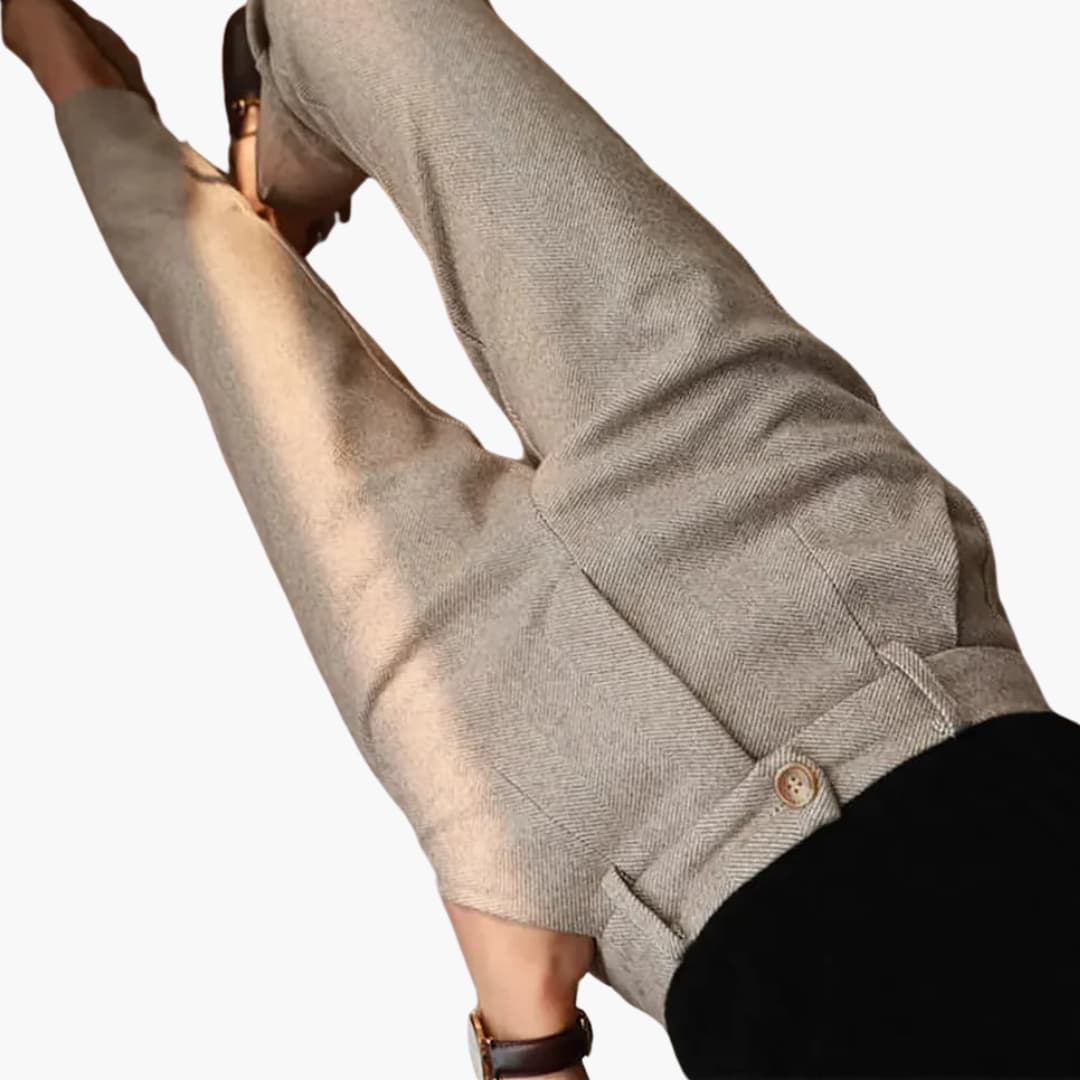 Women's Tailored Trousers with Classic Fit and Versatile Design