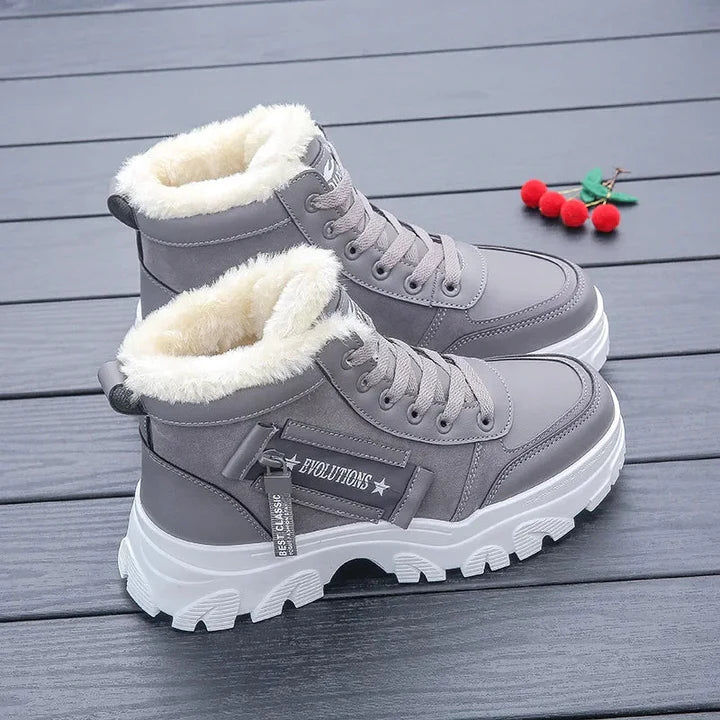 Street-wave Pearl Embellished Winter Boots For Women With Plush Fur Lining And Cushioned Comfort