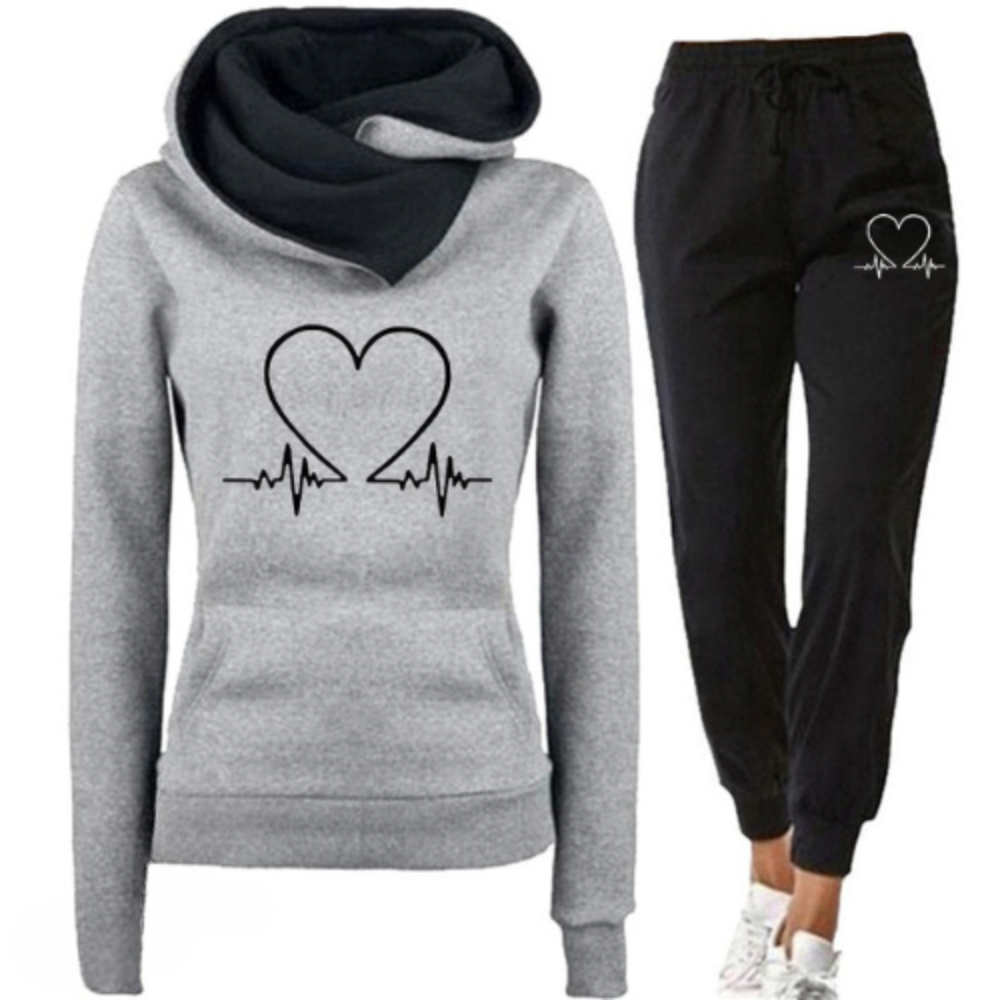 Street-wave Heartbeat Jogging Set for Women Cozy Warmth and Plush Comfort Lounge Wear