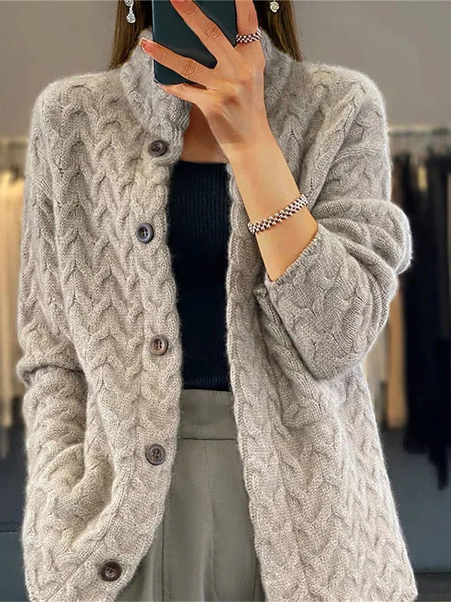 Street-Wave Women Cardigan Cozy Yet Elegant Knit For Everyday Comfort And Style Today