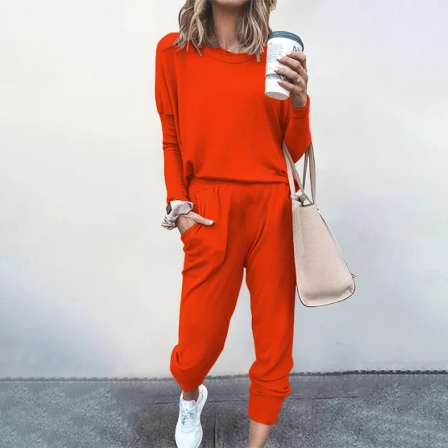 Women's Jogger Lounge Set with Adjustable Waist and Soft Fabric