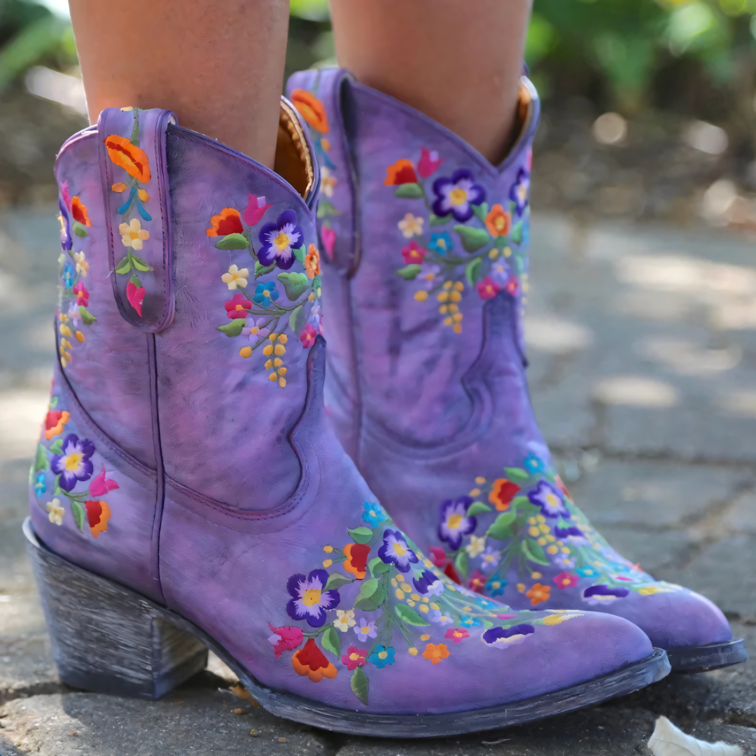 Street-Wave Waterproof Cowgirl Boots With Vintage Floral Embroidery Womens Western Shoes