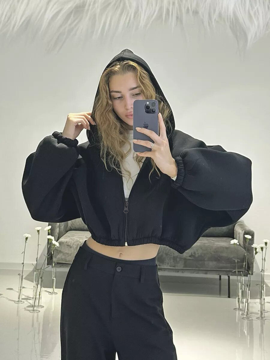 Street-wave Cropped Hoodie For Women Soft Lightweight Comfort With Hood Stylish Everyday Wear