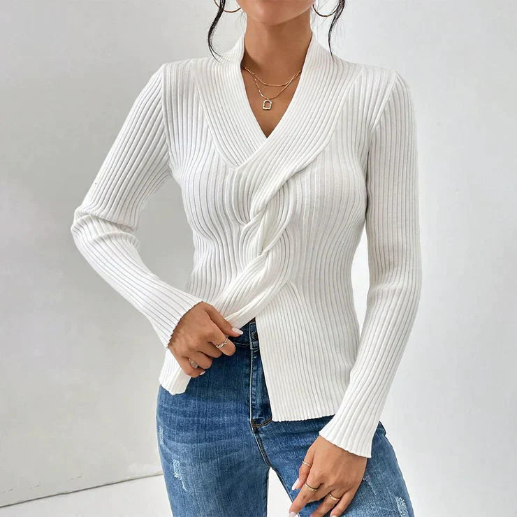 Street-Wave Women's V-Neck Ribbed Knit Sweater With Crossed Front For Timeless Elegance