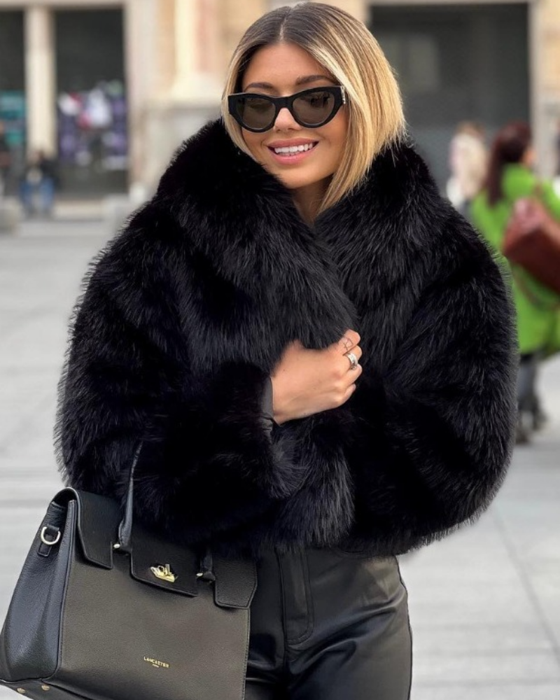 Street Wave Plush Faux Fur Coat For Women Warm Cozy Luxury Outerwear For Winter Season