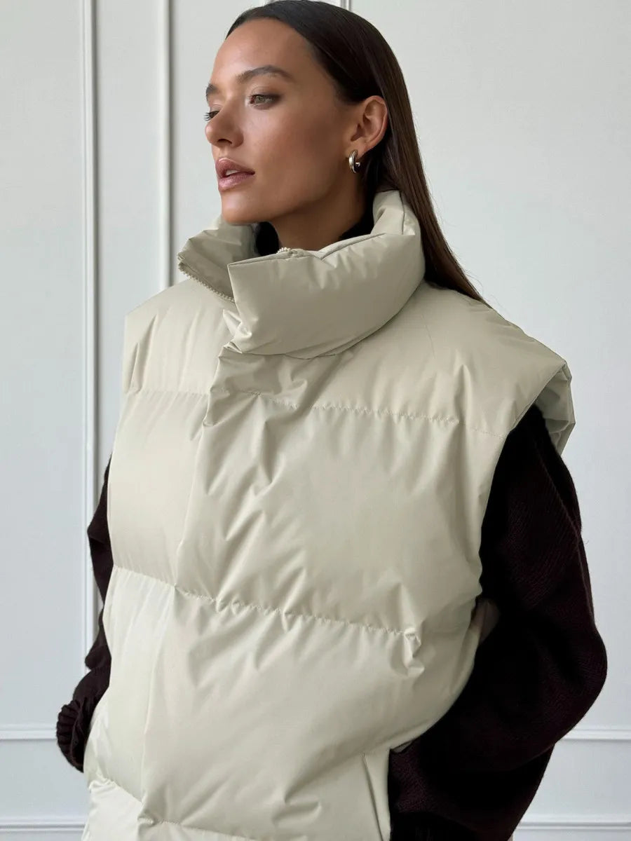 Street-wave Women's Puffer Vest In Neutral Colors With High Collar For Cozy All-Day Comfort