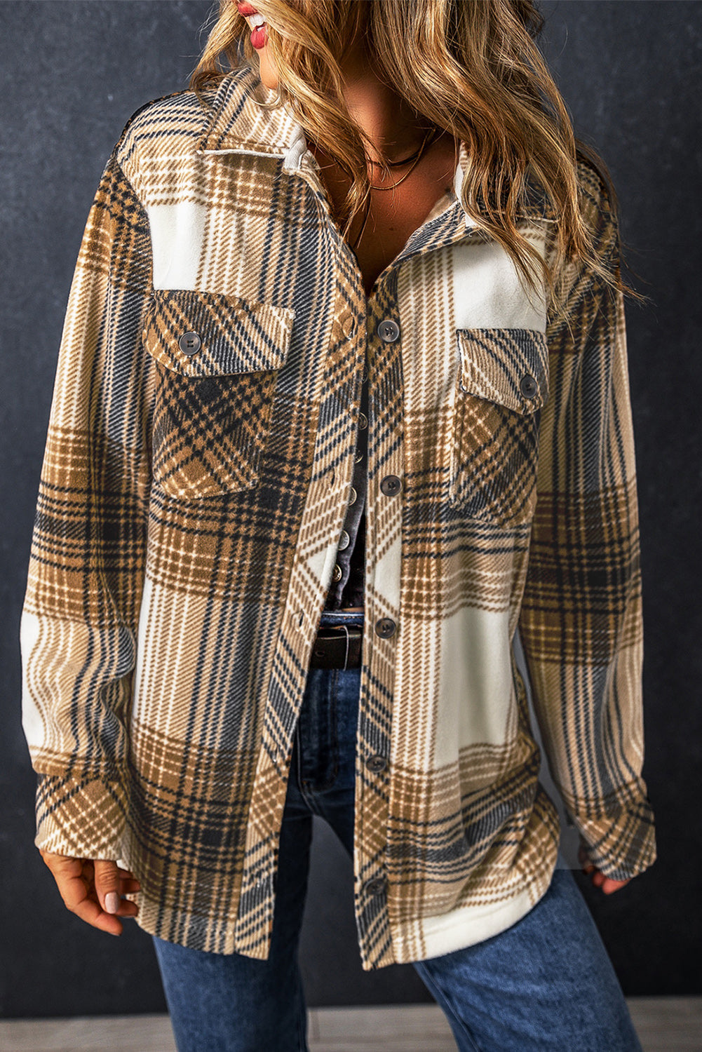 Street-wave Plaid Shirt Jacket Cotton Blend For Women Timeless Versatile Comfort
