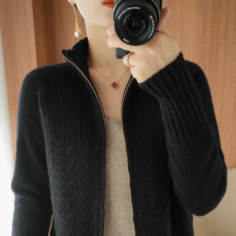 Street-wave Cashmere Zip Cardigan For Women Soft Warm Cable Knit Luxurious Cozy Everyday Wear