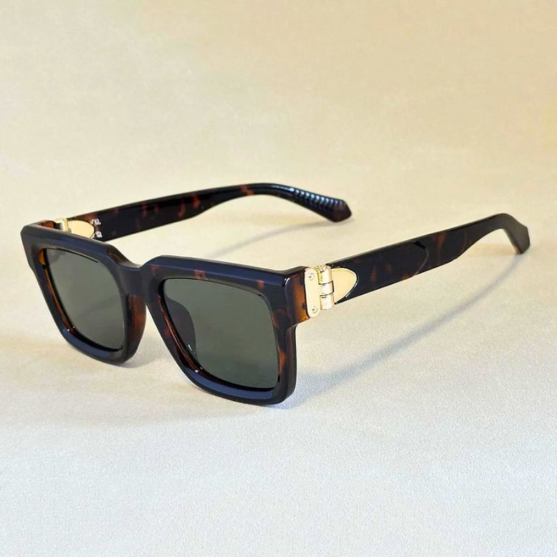 Lucent & Rye Shades