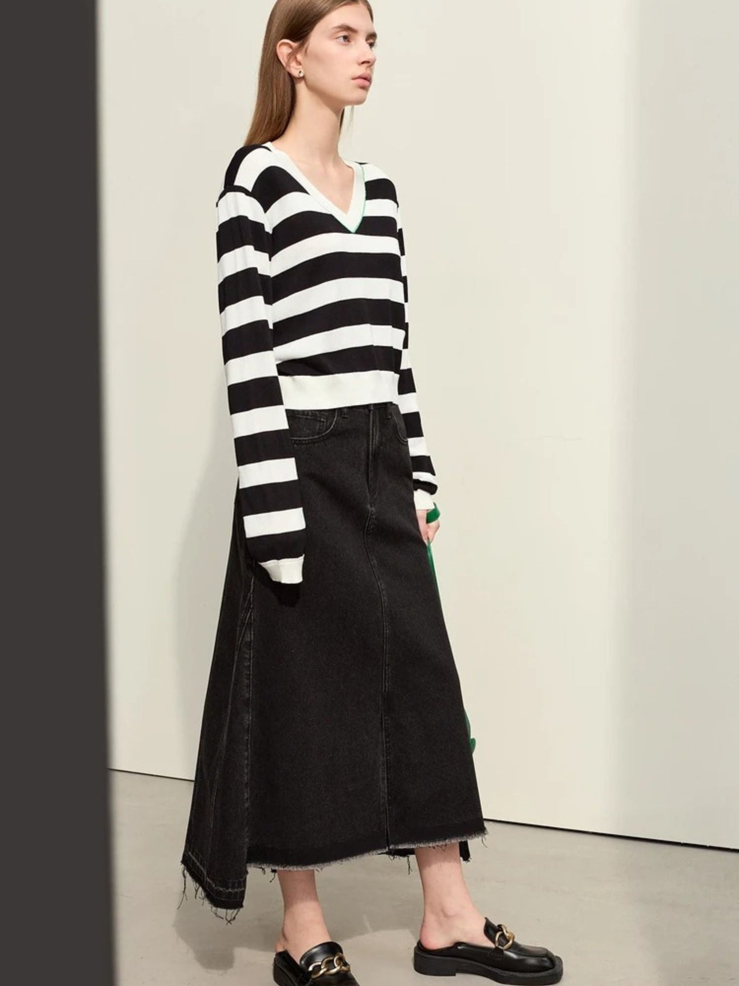 Street Wave Trendy A Line Denim Midi Skirt With Front Slit And Distressed Hem For Women