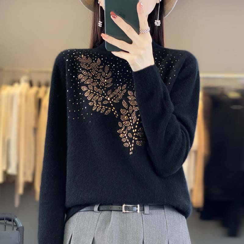 Street-wave Jeweled Leaf Knit Sweater For Women Soft Cotton-Acrylic Blend Cozy Sparkling Accent