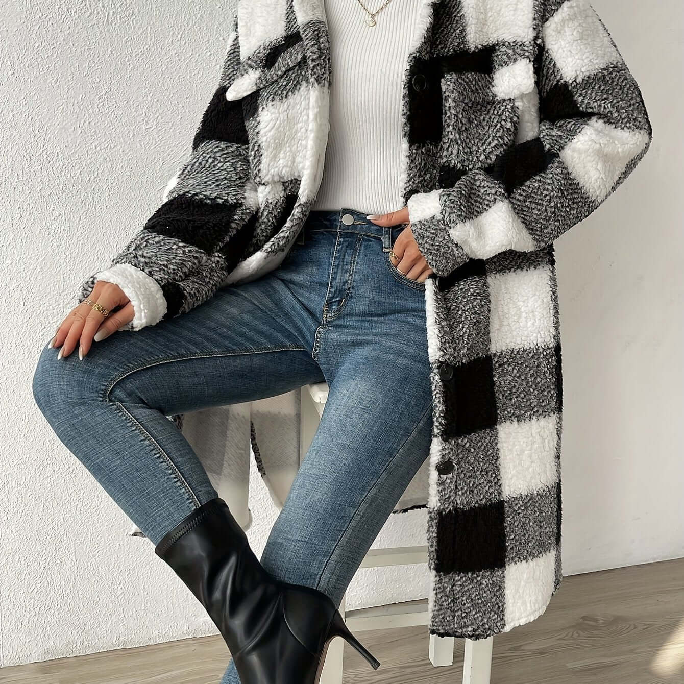 Street Wave Pink Checkered Teddy Coat For Women Warm Cozy Oversized Longline Winter Outerwear