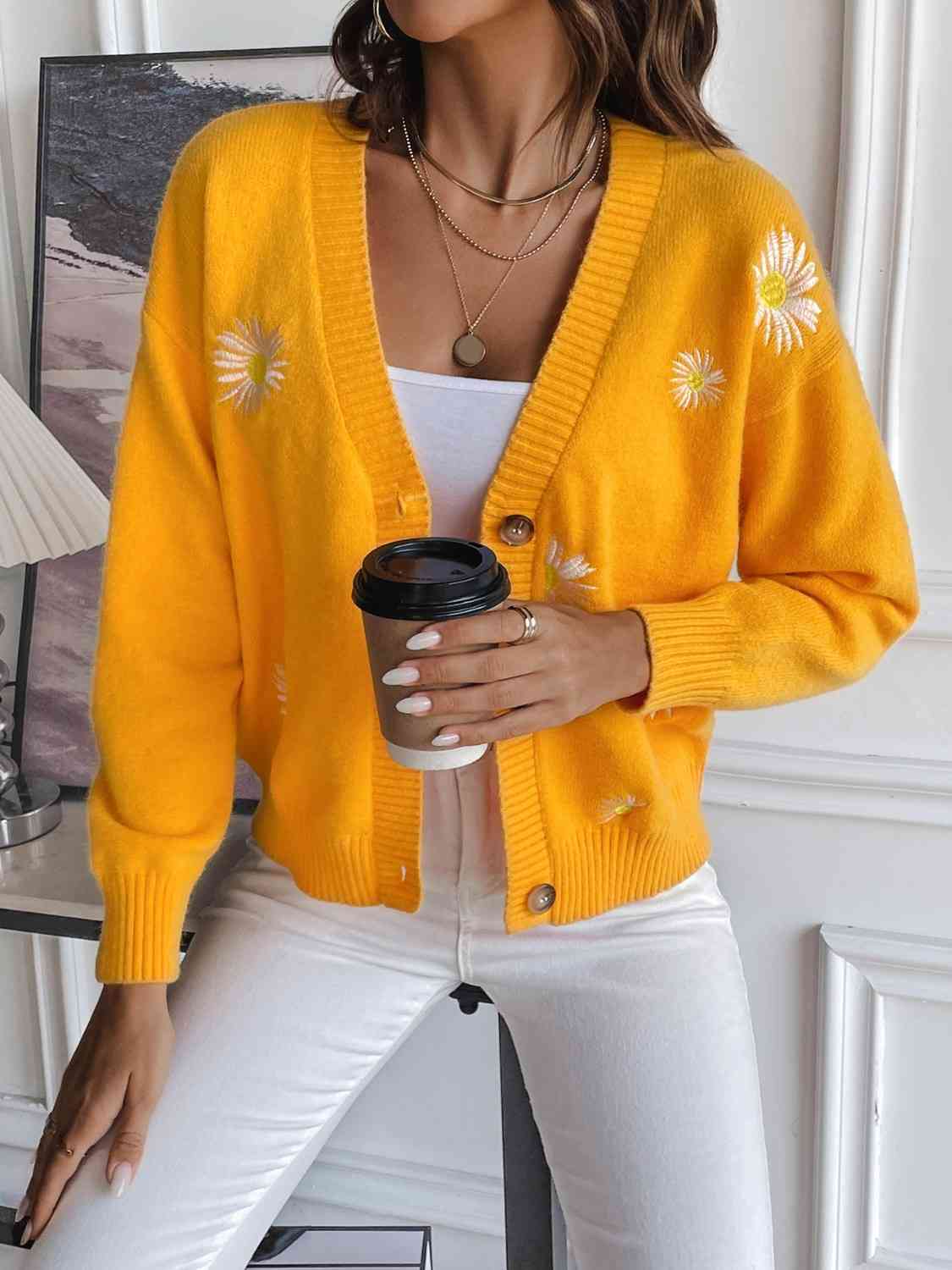 Street-Wave Daisy Embroidered Cardigan For Women Relaxed Fit Cozy Knit With Button Closure