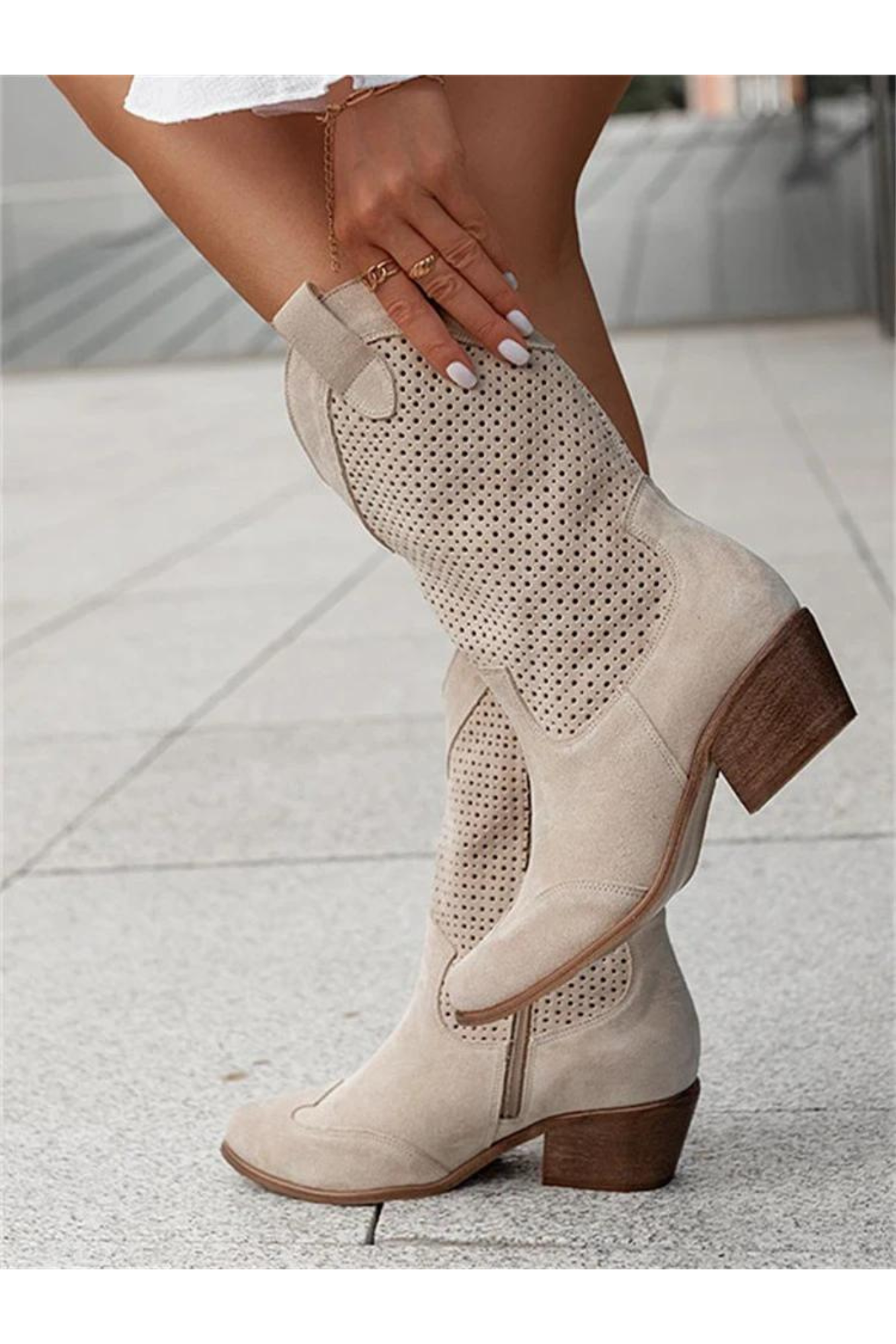 Street-Wave Women's Cowboy Boots Breathable Perforated Mesh For All-Day Comfort Everyday