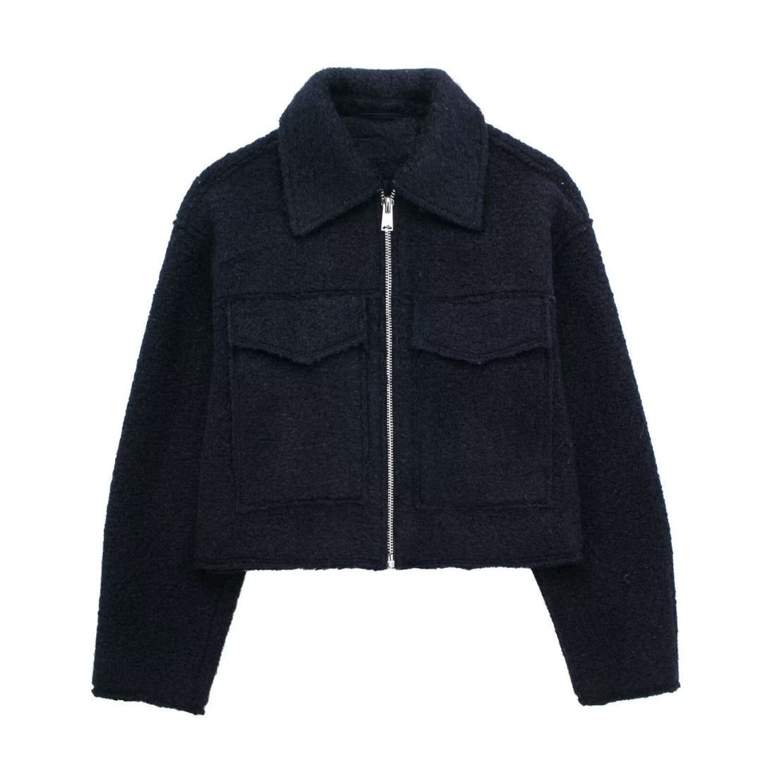 Street-wave Short Wool Jacket With Sharp Collar Structured Warmth For Modern Women