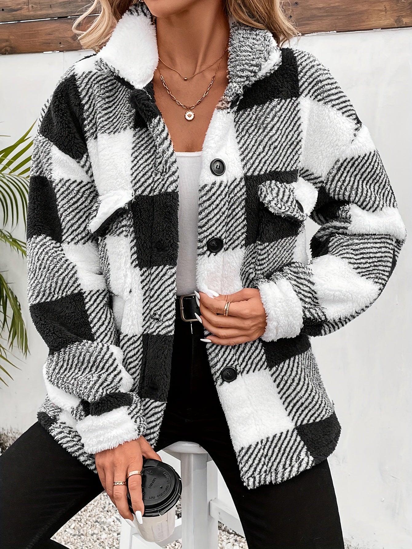 Street-wave Plaid Flannel Shacket With Soft Polyester Warmth For Women Versatile Everyday Wear