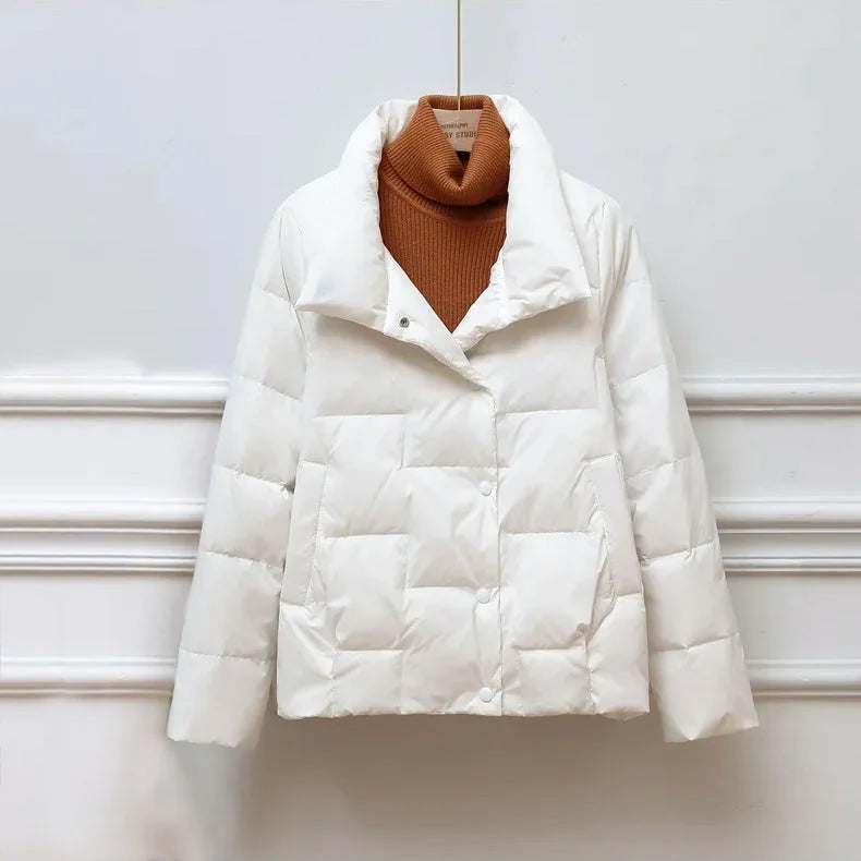 Street-wave Quilted Puffer Winter Jacket for Confident Women Warmth and Timeless Style