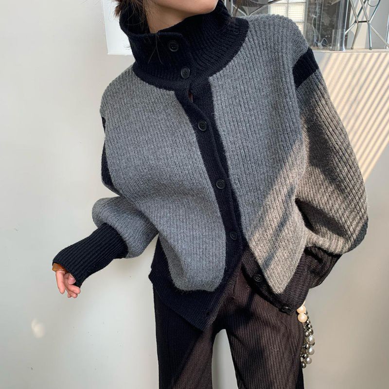 Streetwave Contrast Knit Cardigan Soft Warm For Women Modern Cozy Everyday Wear Essentials