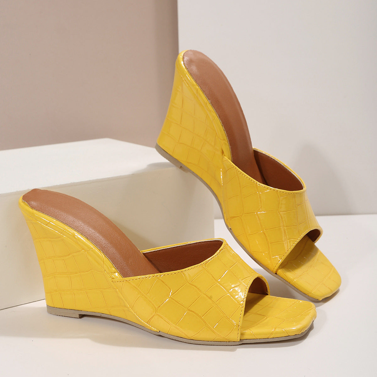 Women's Wedge Cushioned Shoes with Supportive Design and Versatile Style