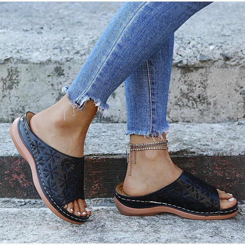 Streetwave Women's Embroidered Sandals Handcrafted Floral Design For Chic Summer Look