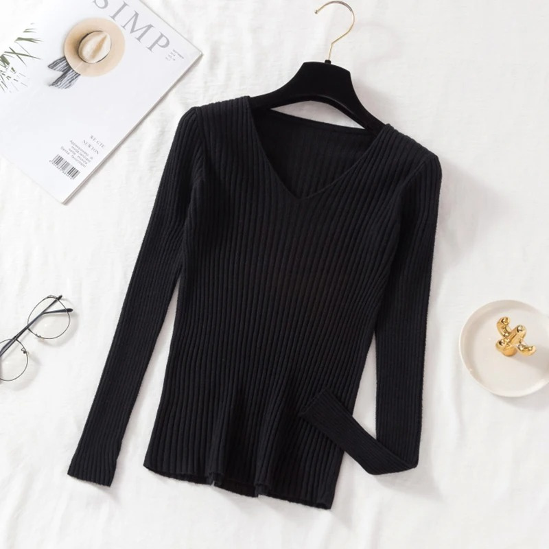 Street-Wave Ribbed V-Neck Pullover For Women Slim Fit Figure Flattering Knit Effortless Versatile Everyday Style
