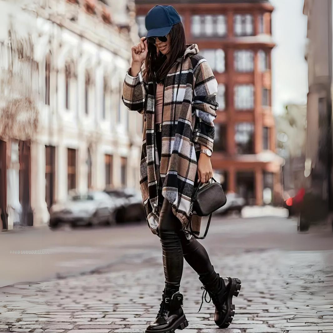 Street-Wave Plaid Cardigan for Women With Zip Front Cozy Plush Knit Timeless Checkered Style