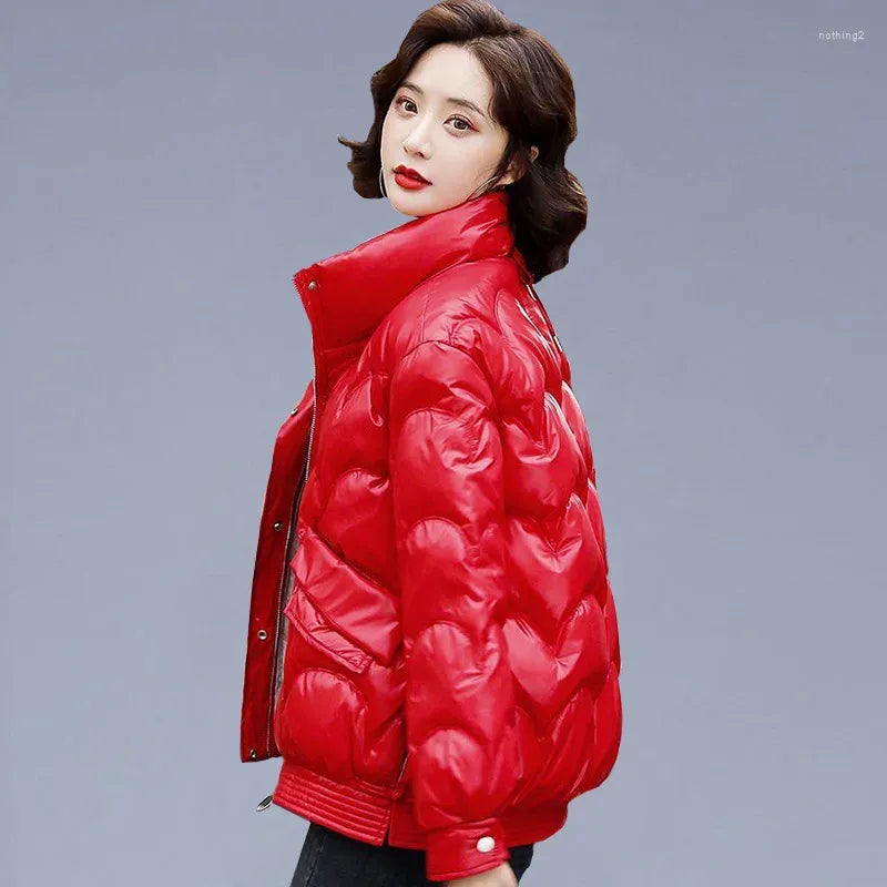 Street-Wave Womens Puffer Jacket Water-Resistant Hooded Insulated With Zippered Pockets