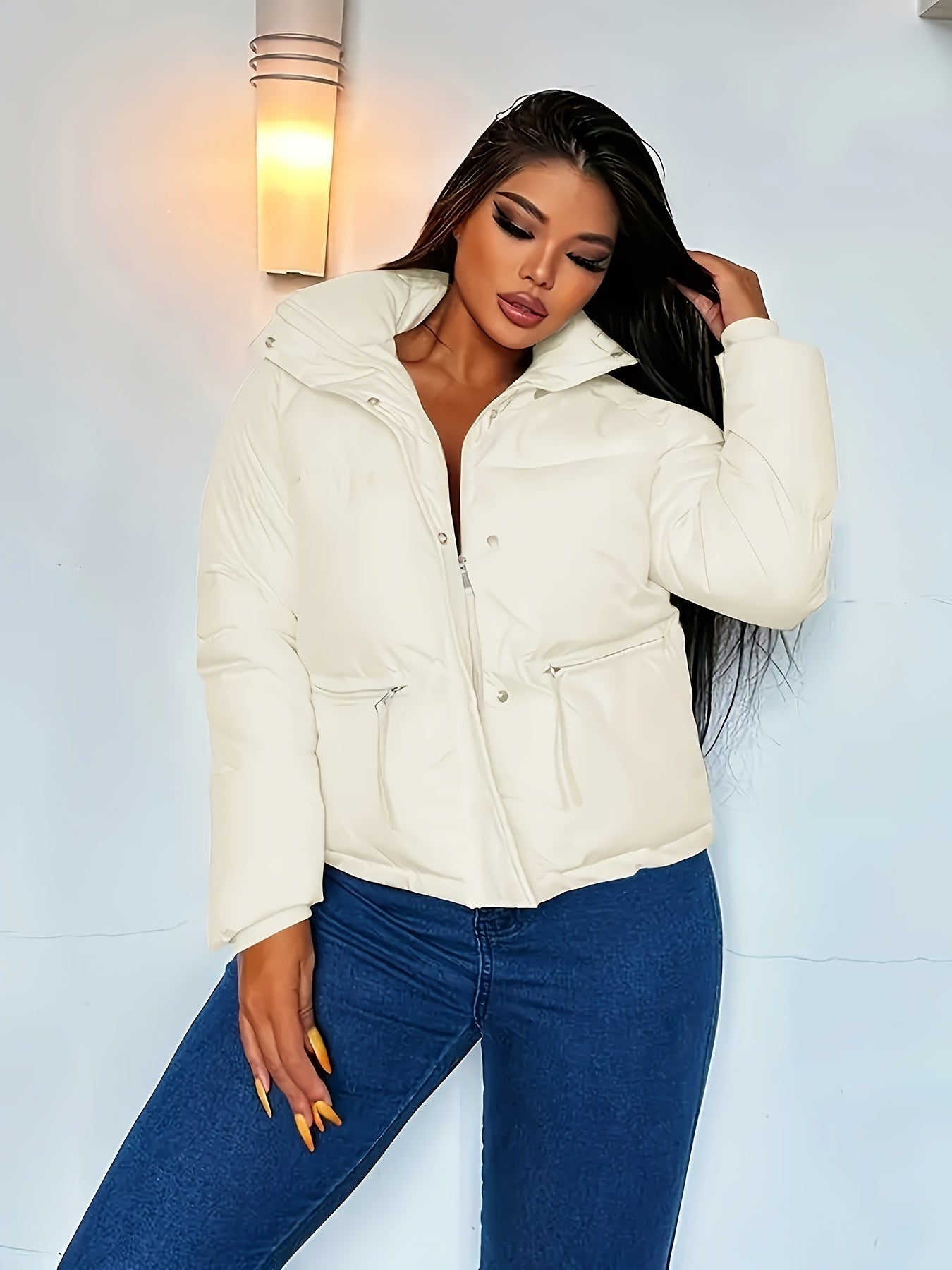 Street-Wave Women's Short Puffer Jacket With Front Zip For Fall And Winter Warmth