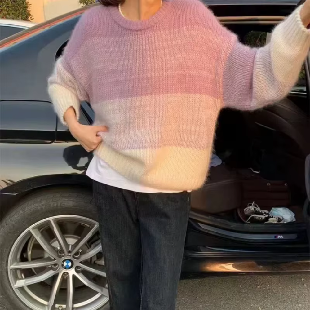 Street Wave Cozy Oversized Gradient Knit Pullover For Women Warm Autumn Cocooning Comfort