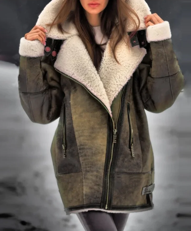Street-Wave Amara Warm Fleece Jacket for Women With Ultra Soft Fleece And Moisture Regulation For Indoor Outdoor Wear