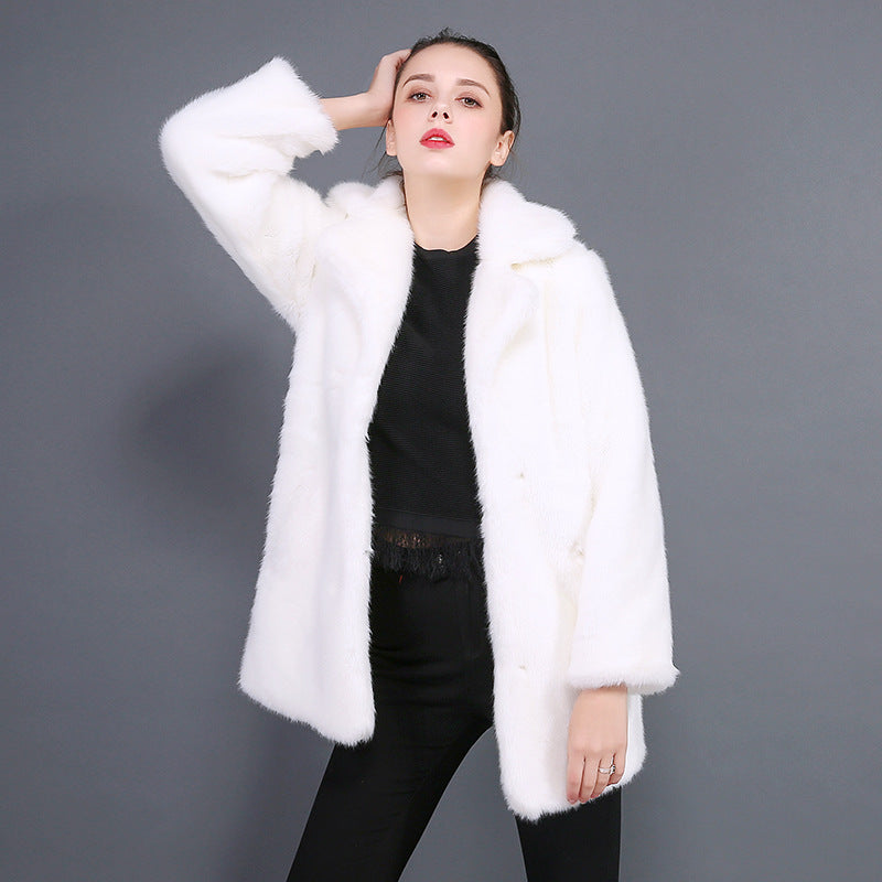 Street-wave Women's Faux Fur Coat Cozy Warmth Luxurious Plush Fur For Cold Weather Winter Outerwear