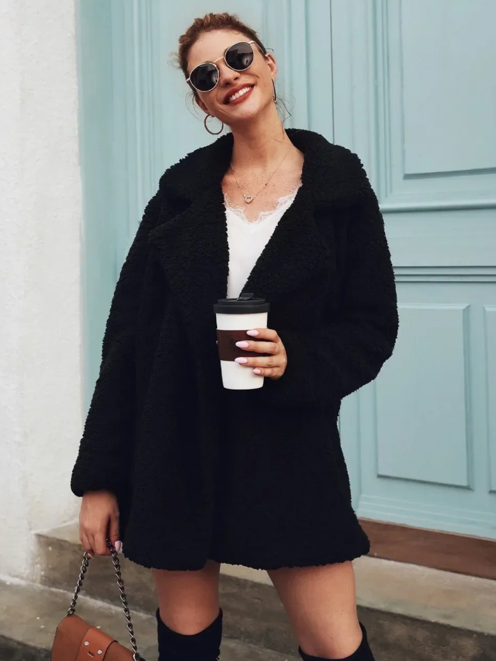 Street-Wave Teddy Plush Short Coat With Lapel Collar For Women Cozy Warmth And Effortless Style