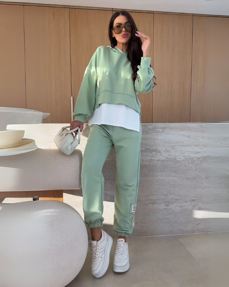 Street-Wave 2-Piece Set For Fashion Forward Women Comfortable Everyday Wear All-Day Comfort