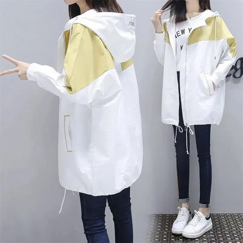 Street-wave Lightweight Hooded Long Coat for Women With Pockets and Drawstring Hem