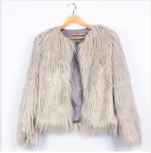 Street-wave Women Luxurious Fluffy Faux Fur Jacket With Oversized Silhouette And Elegant Collar
