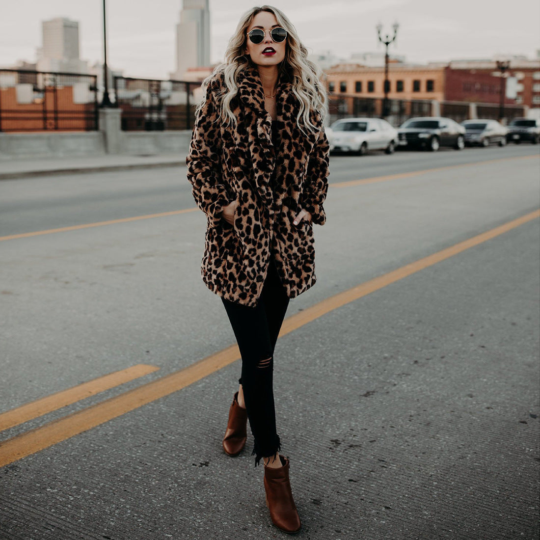Street-Wave Women's Leopard Print Faux Fur Jacket With Cozy Comfort And Casual Fit