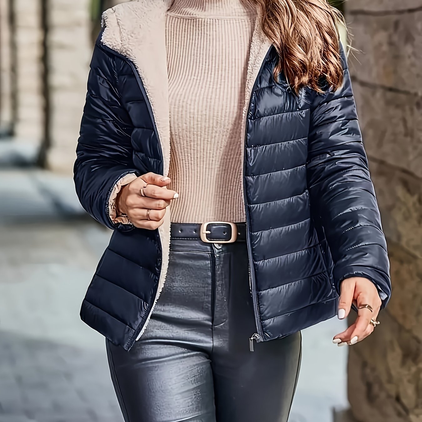 Street-wave Warm Quilted Hooded Jacket For Women Cozy Insulated Outdoor Winter Coat Lightweight