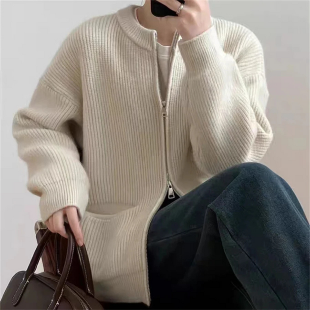 Street-wave Plus Size Zip Cardigan for Women Cozy Oversized Knit with Front Pockets