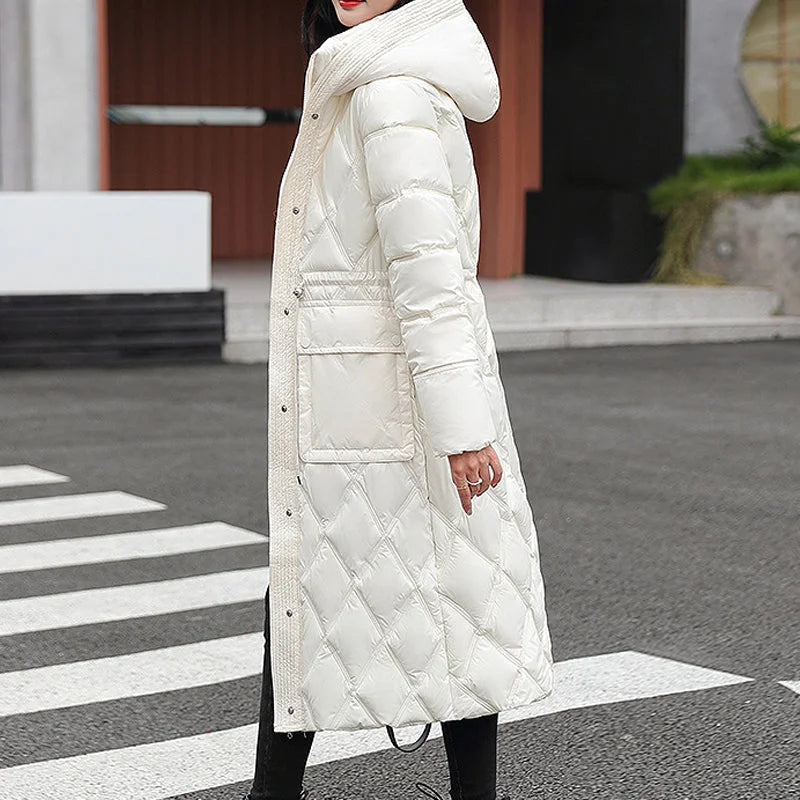 Street-Wave Long Quilted Puffer Coat For Women Insulated Hooded Winter Coat With Drawstring Waist And Large Pockets