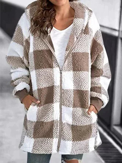Street-wave Plus Size Coat With Cozy Warmth And Modern Checkered Style For Women