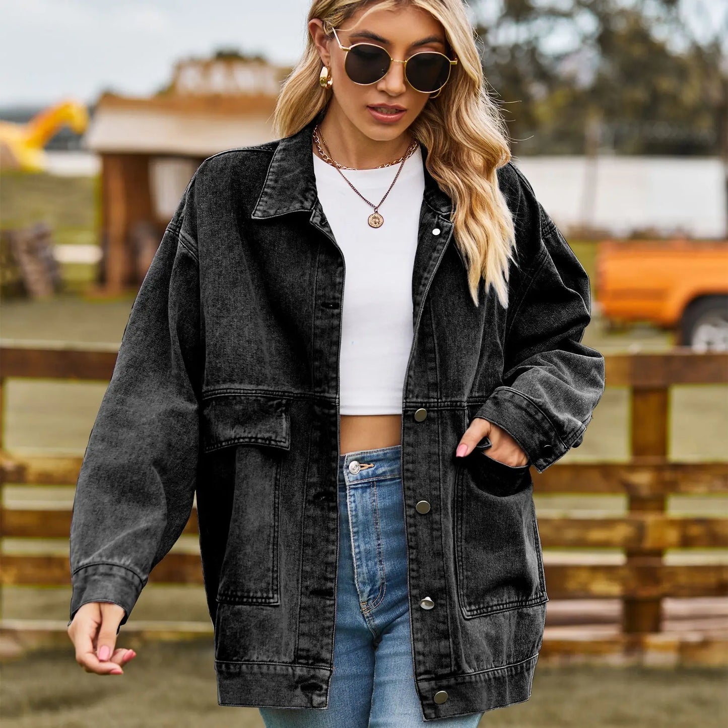 Street-Wave Plus Size Denim Jacket With Comfortable Fit For Curvy Women, Oversized Urban Style