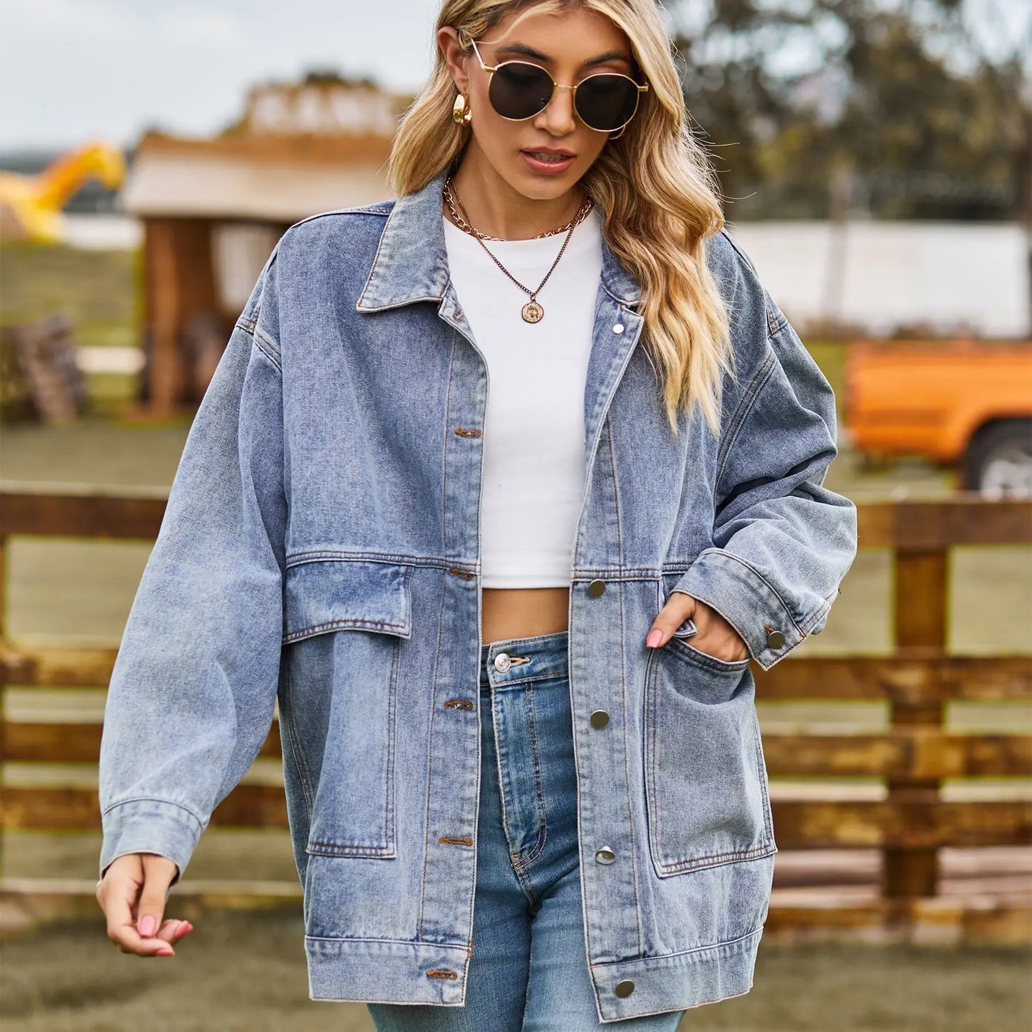 Street-Wave Plus Size Denim Jacket With Comfortable Fit For Curvy Women, Oversized Urban Style
