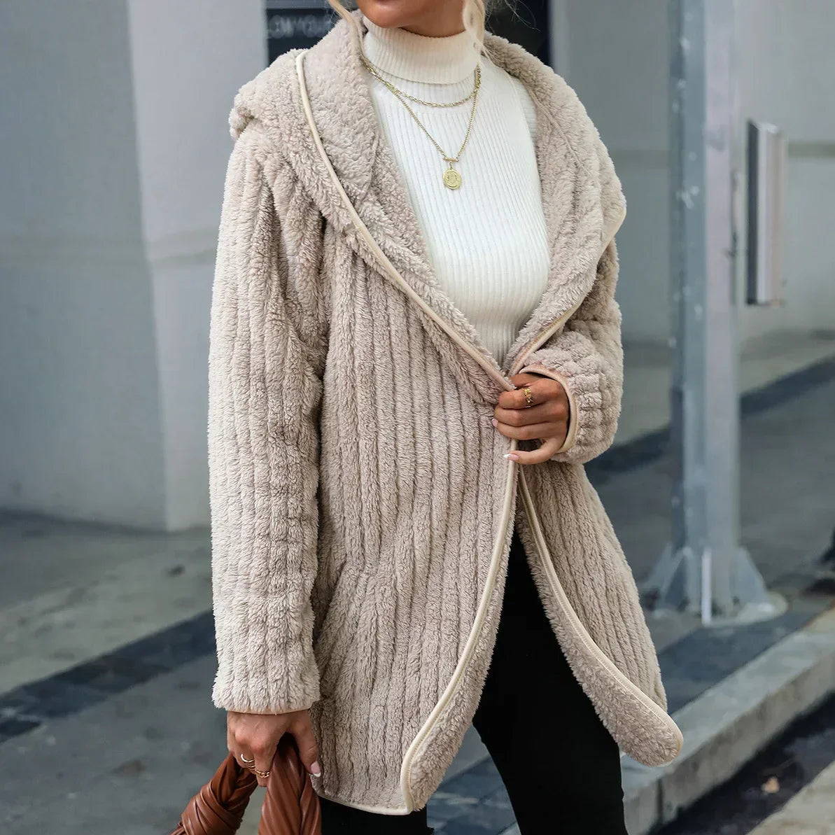 Street-Wave Teddy Coat No Buttons Ultra Soft Plush Jacket For Women Warm Cozy Chic